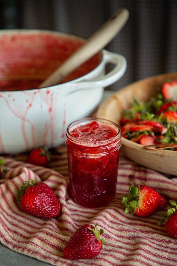 The Best Pot for Strawberry Jam and Jelly Recipe