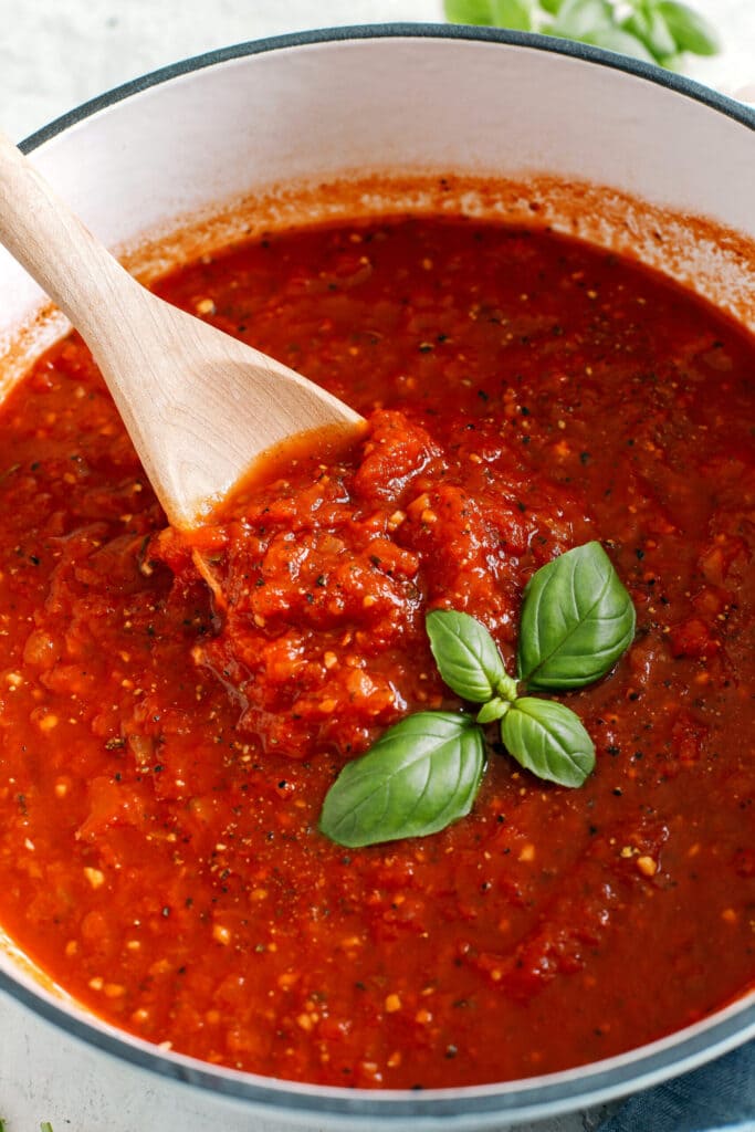 Marinara Tomato Sauce: An Italian Delight